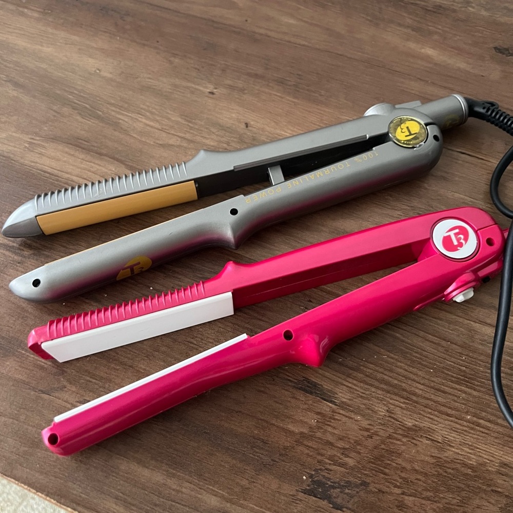 T3 hair iron
